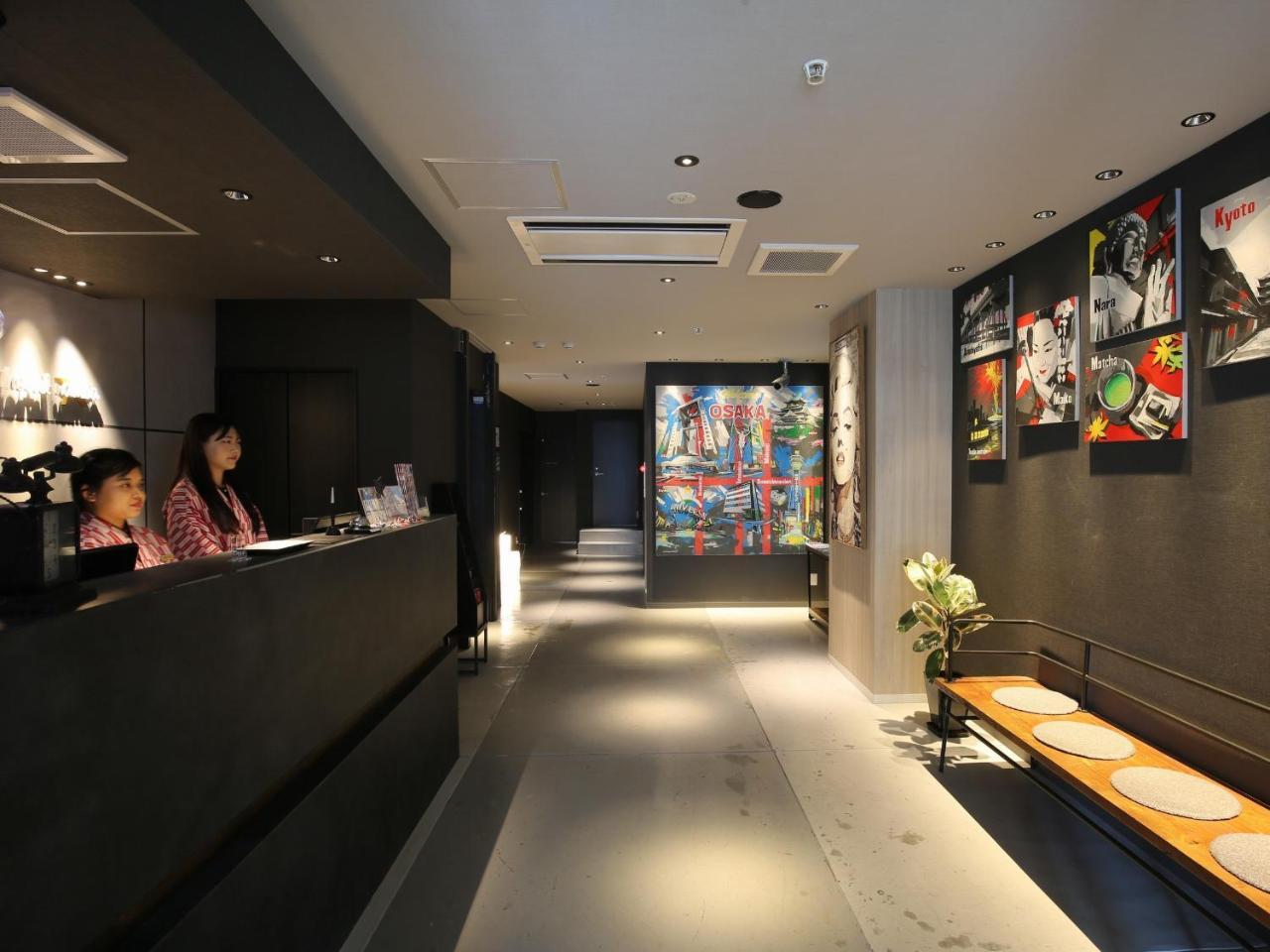 Very Hostel Namba Osaka Buitenkant foto